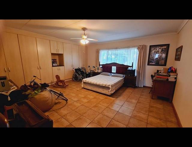 4 BEDROOM HOUSE FOR SALE IN ERNESTVILLE